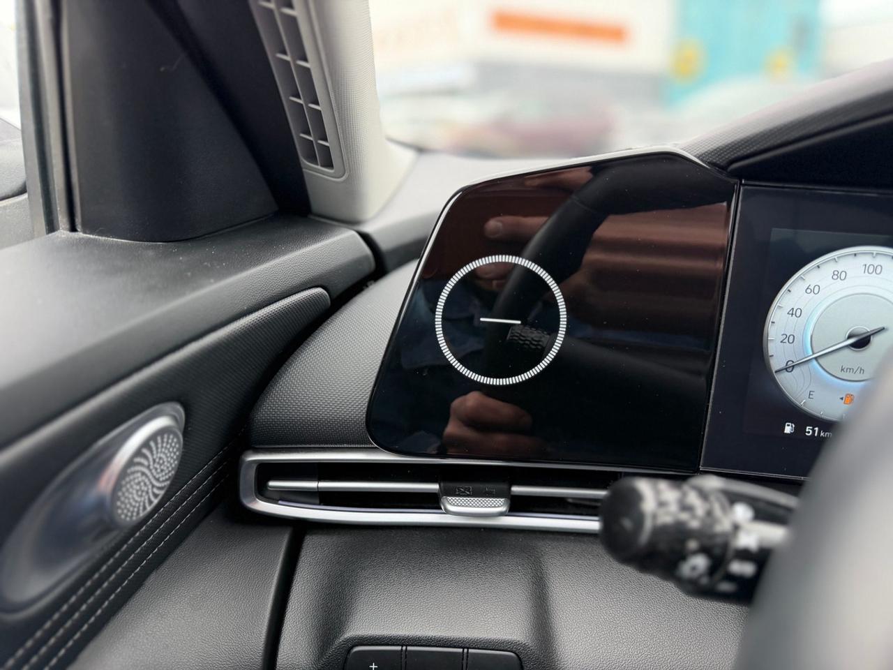 2024 Hyundai Elantra SEL Photo