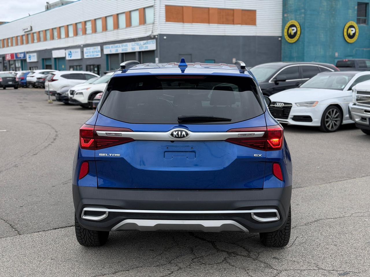 2021 Kia Seltos S Photo