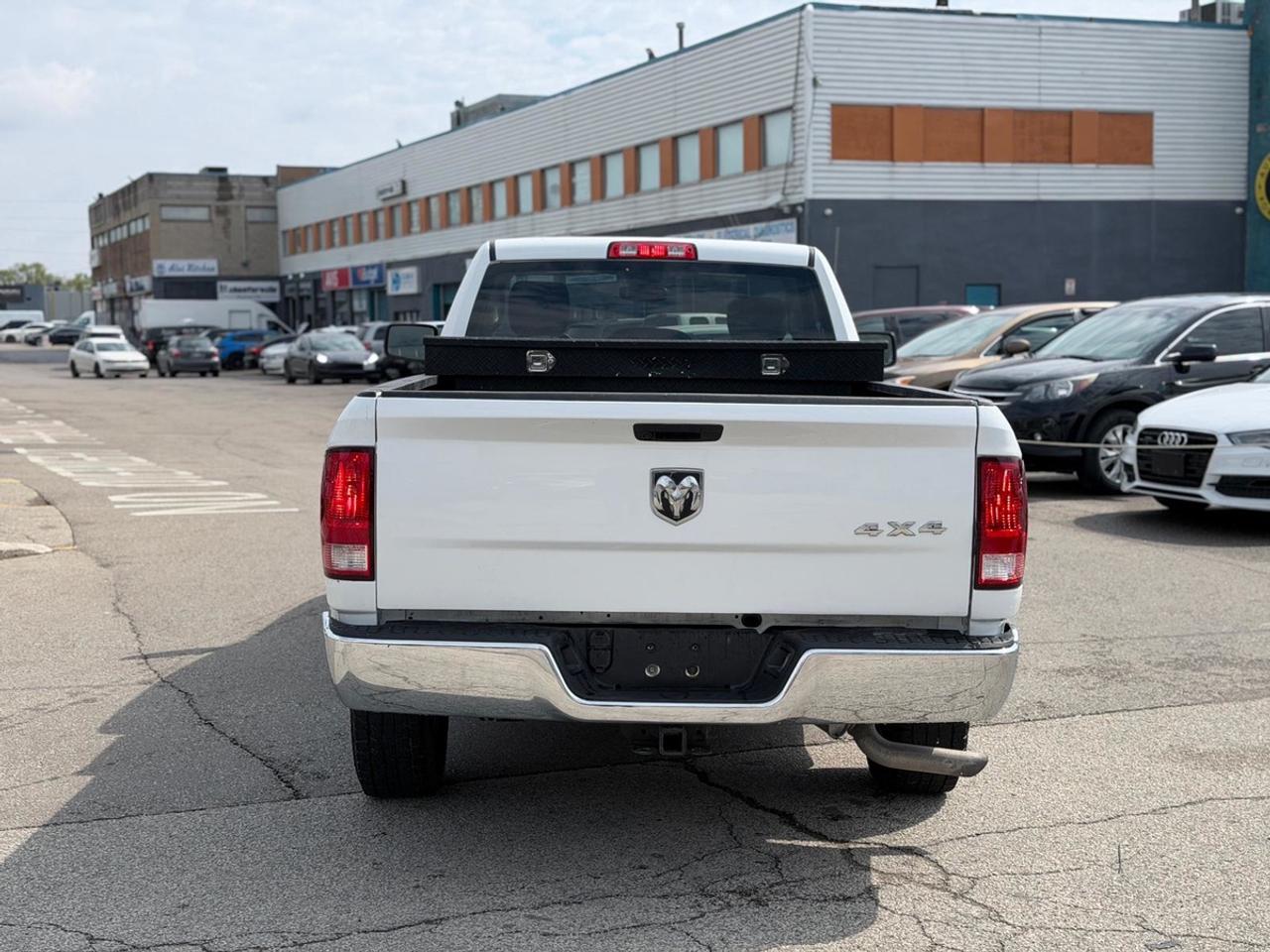 2023 RAM 1500 Classic TRADESMAN Photo