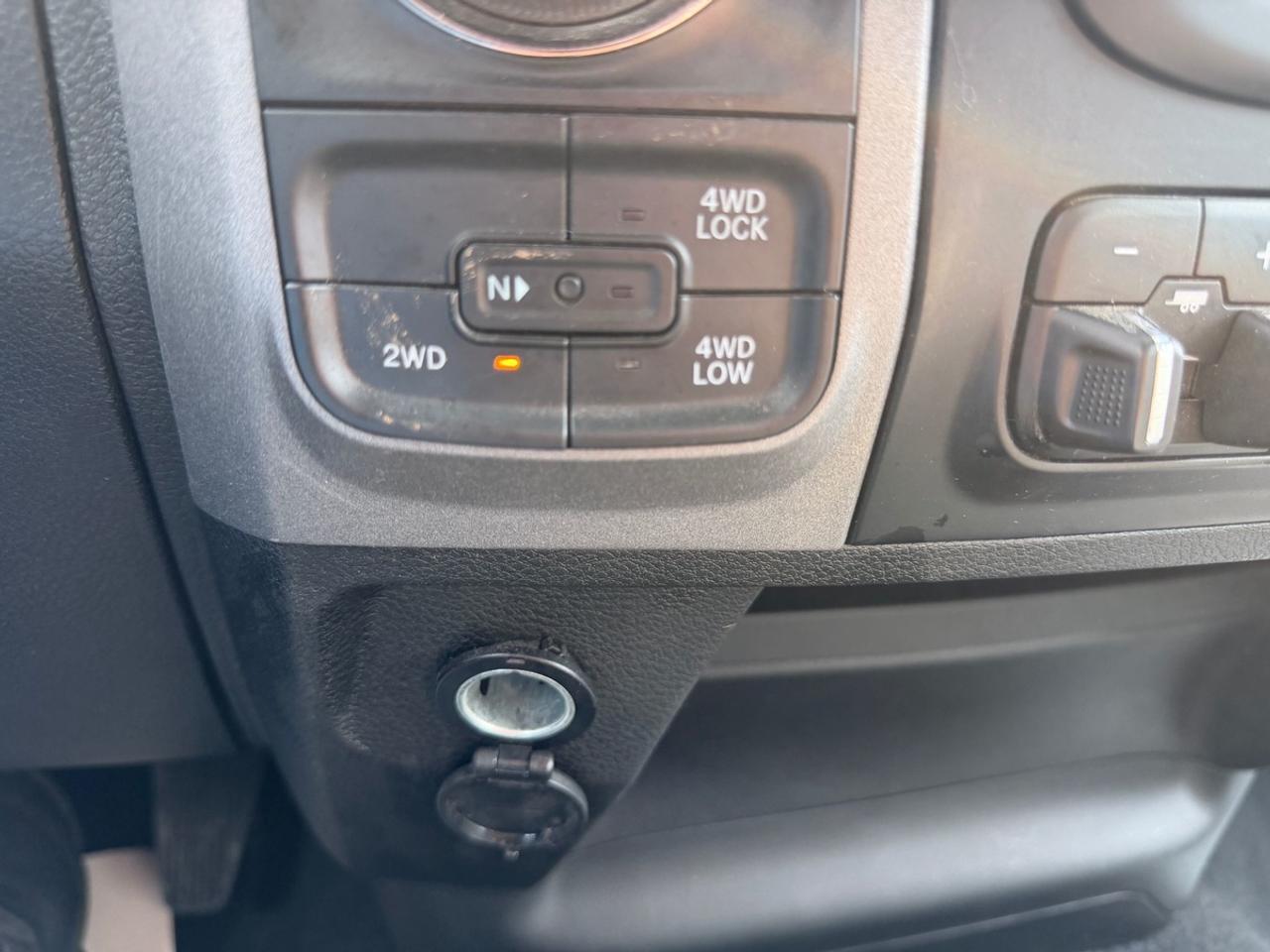 2023 RAM 1500 Classic TRADESMAN Photo