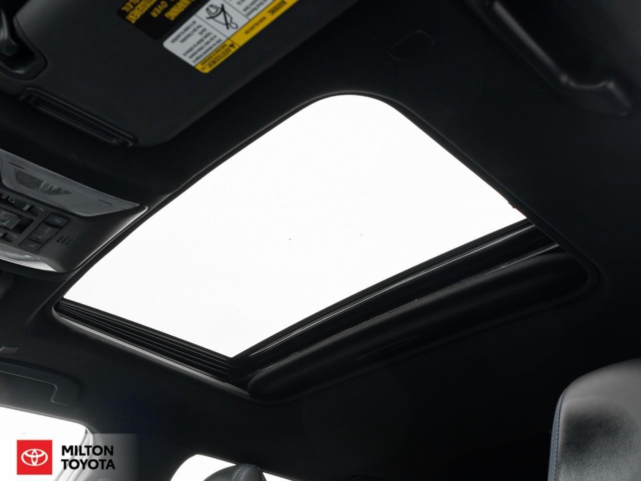 2024 Toyota RAV4 Hybrid JBL AUDIO 10.5 SCREEN LEATHER SUNROOF ONE OWNER NE Photo