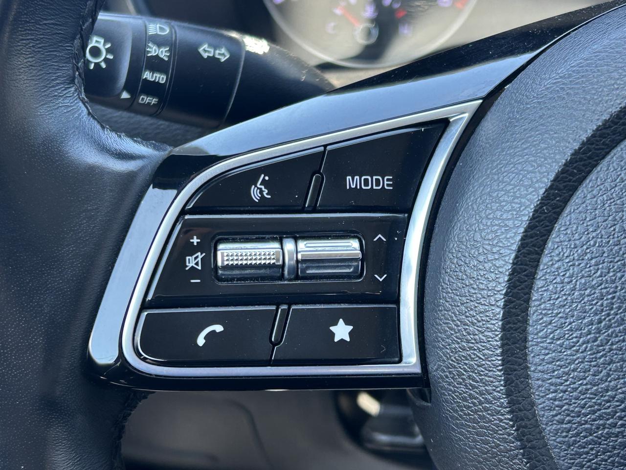 2023 Kia Forte EX/HEATED SEATS/BACK UP CAM/CALL PICTON Photo