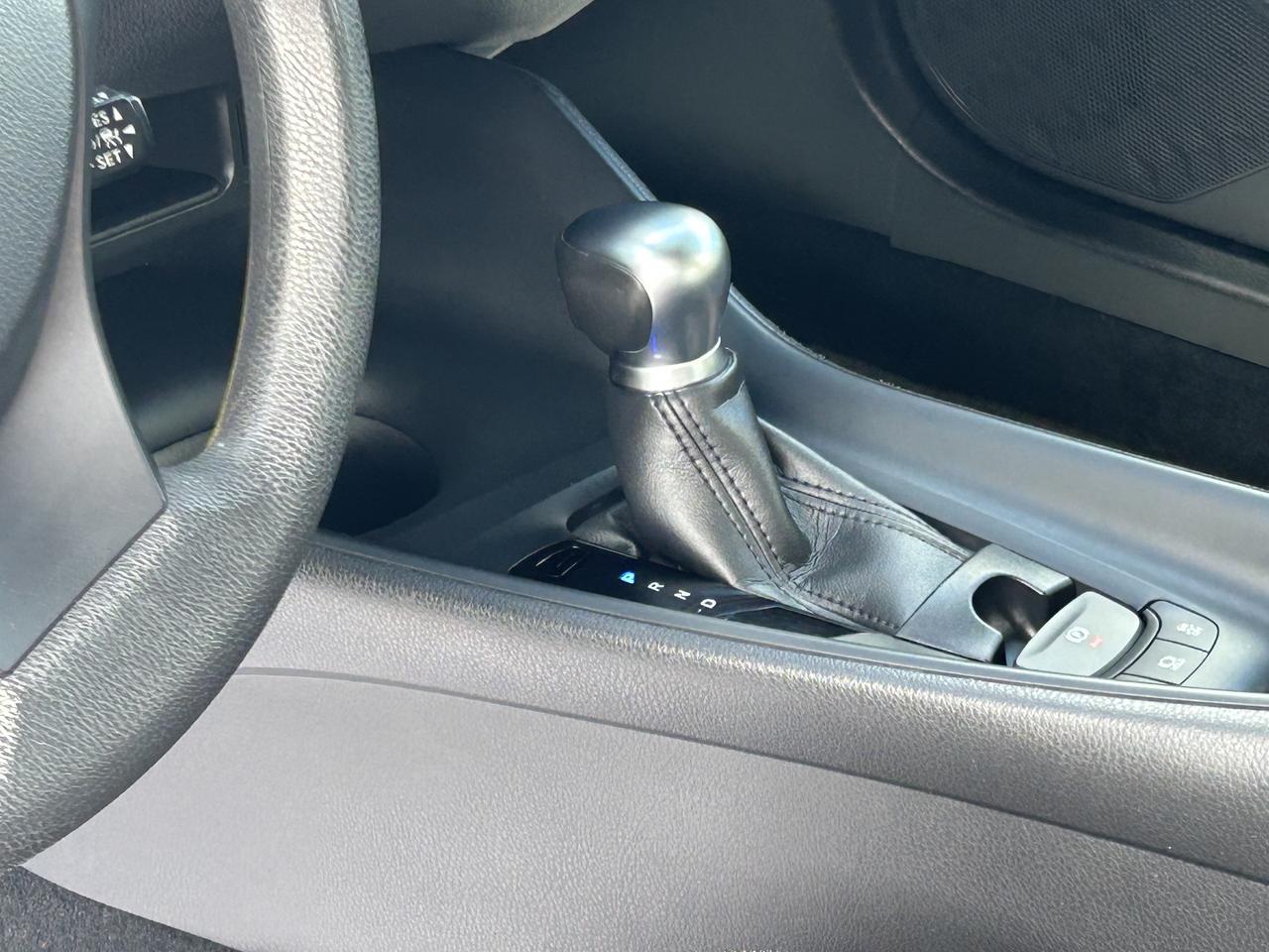 2022 Toyota C-HR LE/BACK UP CAM/CALL PICTON 613-476-2188 Photo