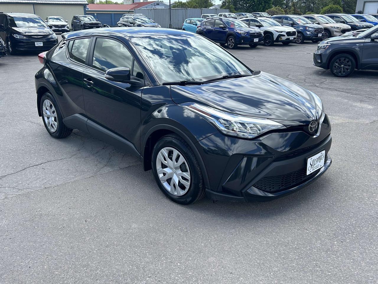 2022 Toyota C-HR LE/BACK UP CAM/CALL NAPANEE 613-354-2100 Photo1