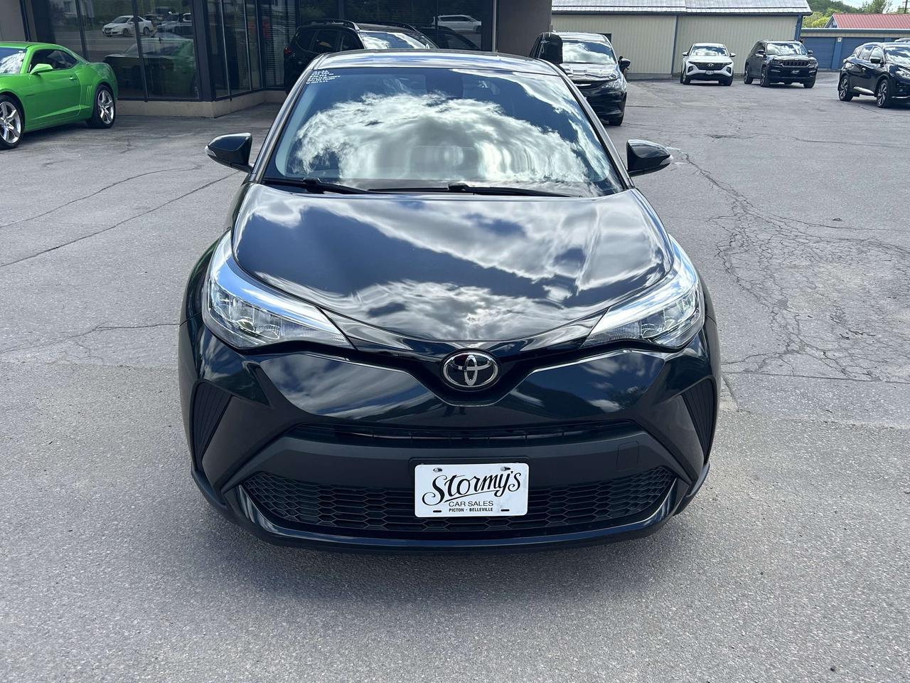 2022 Toyota C-HR LE/BACK UP CAM/CALL NAPANEE 613-354-2100 Photo
