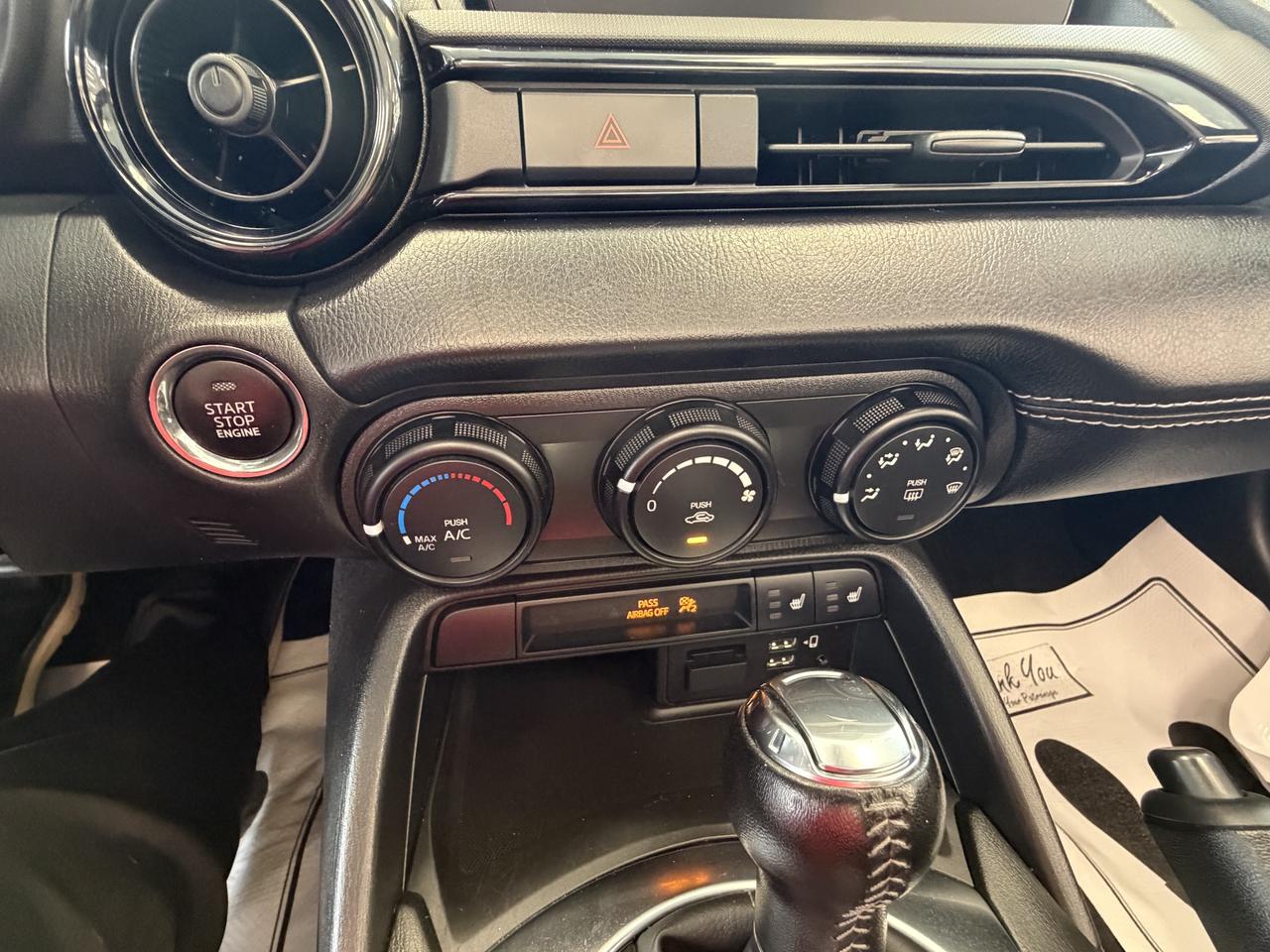 2023 Mazda MX-5 GS-P  **CALL BELLEVILLE 613*961*8848 Photo