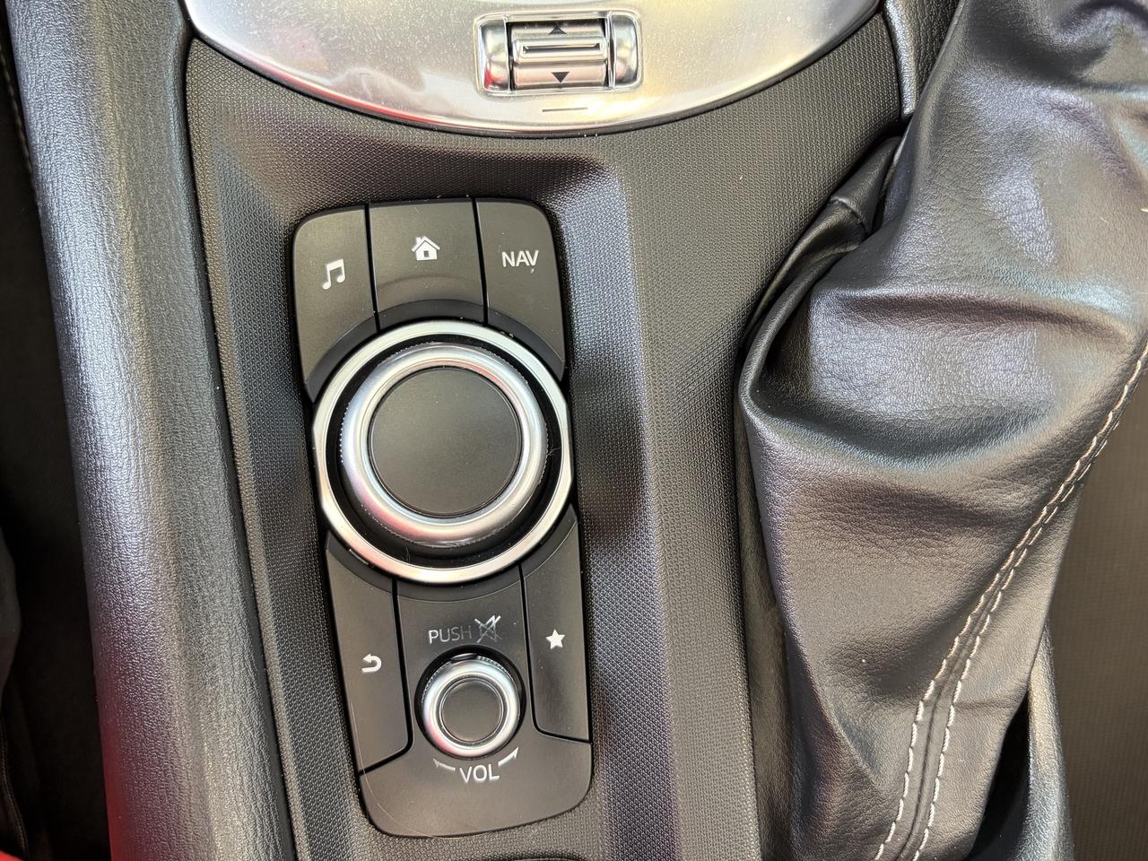 2023 Mazda MX-5 GS-P  **CALL BELLEVILLE 613*961*8848 Photo