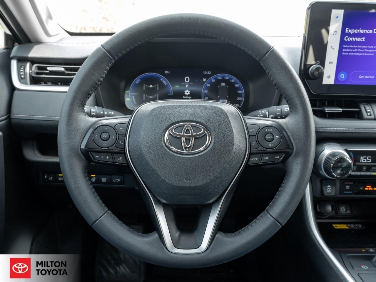 2023 Toyota RAV4 Hybrid LEATHER MOONROOF JBL VENTIALTED SEATS ONE OWNER TC Photo