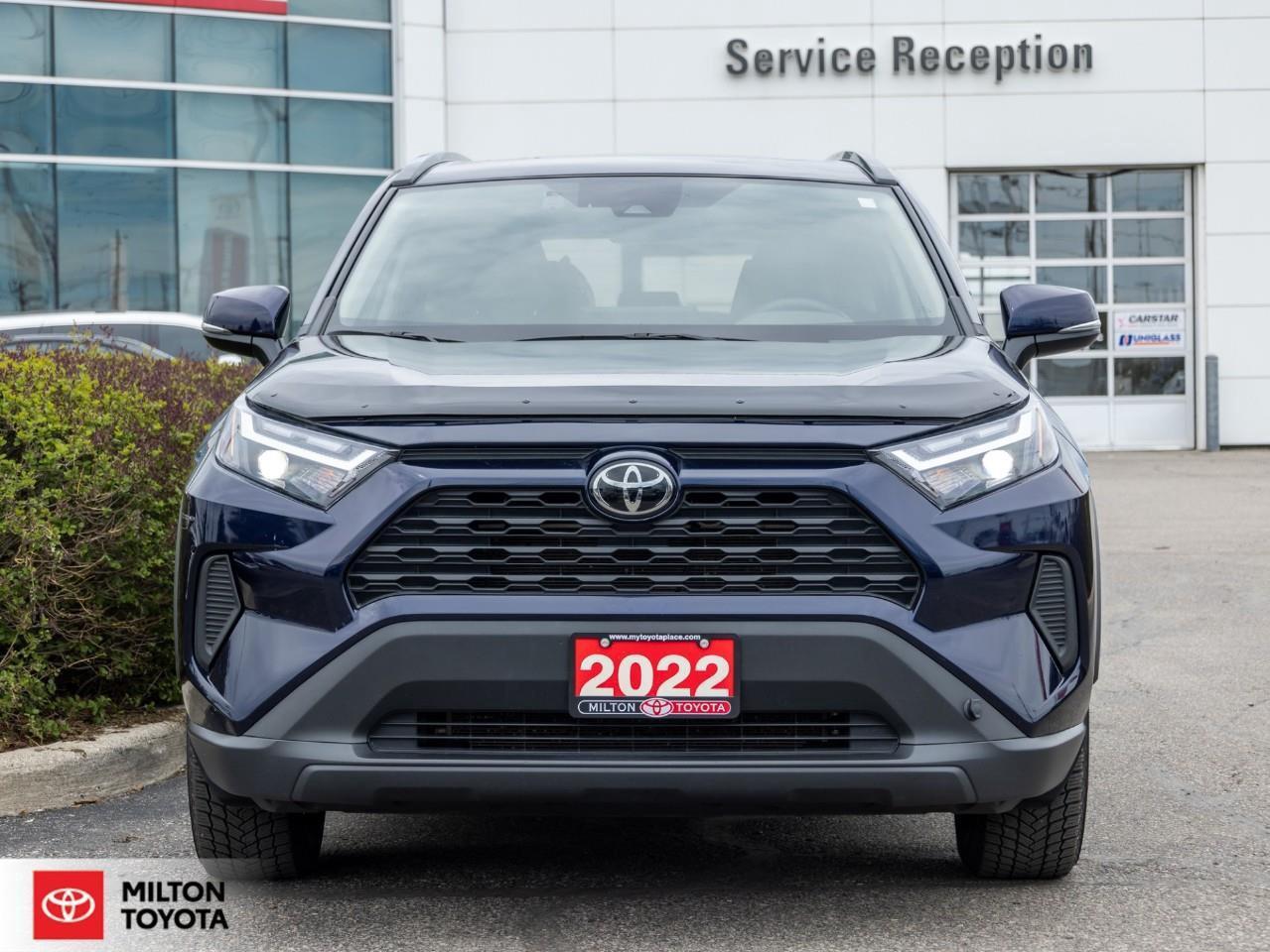 2022 Toyota RAV4 POWER SEAT SUNROOF HEATED STEERING ONE OWNER XLE Photo