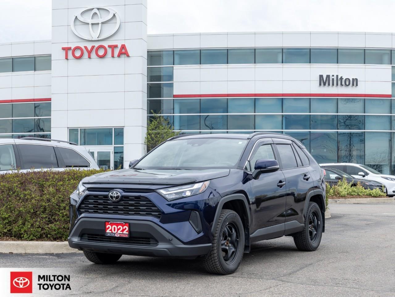 2022 Toyota RAV4 POWER SEAT SUNROOF HEATED STEERING ONE OWNER XLE Photo