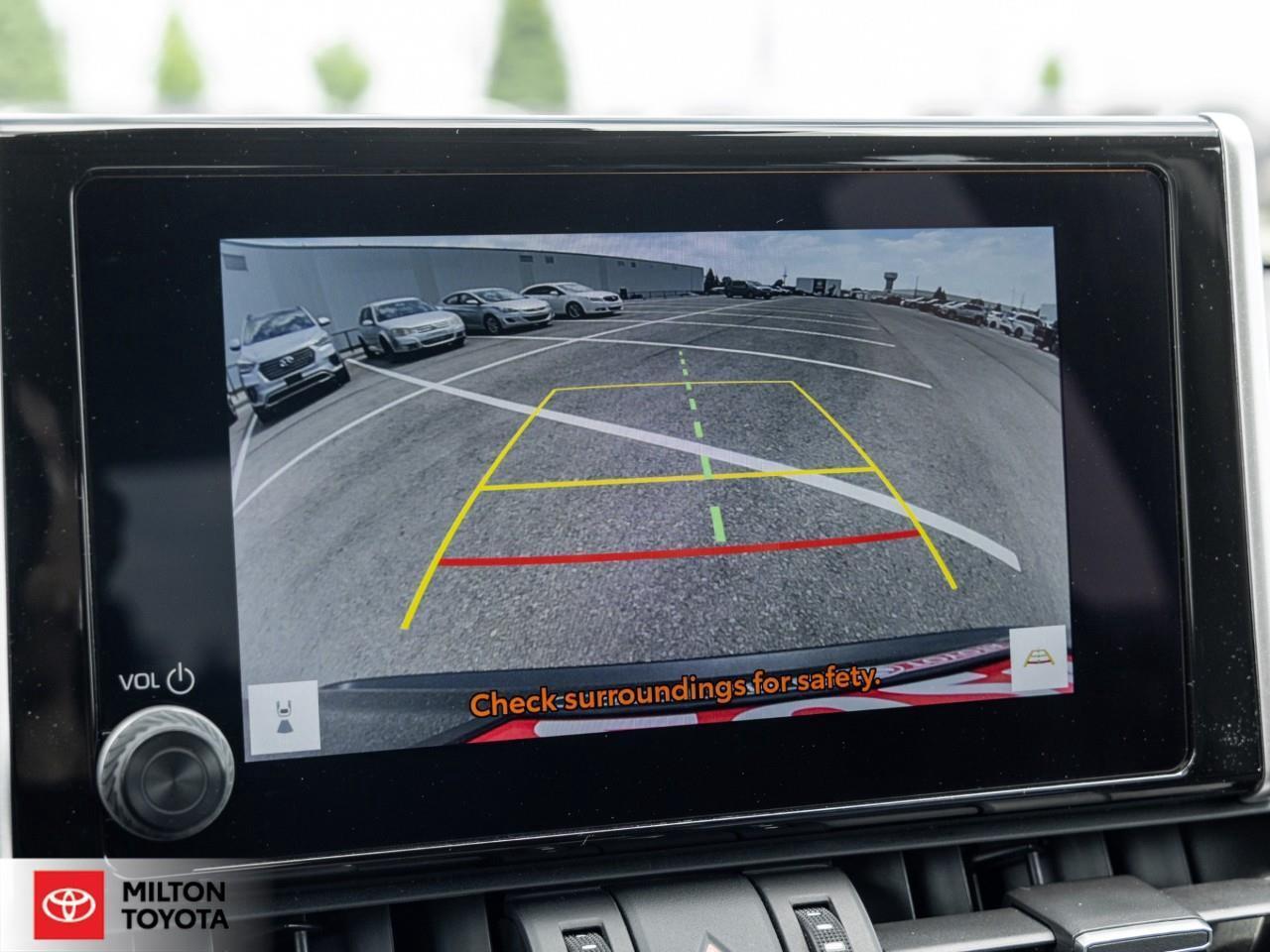 2024 Toyota RAV4 Hybrid XLE PREMIUM AWD LEATHER SEATING SUNROOF CARPLAY ON Photo
