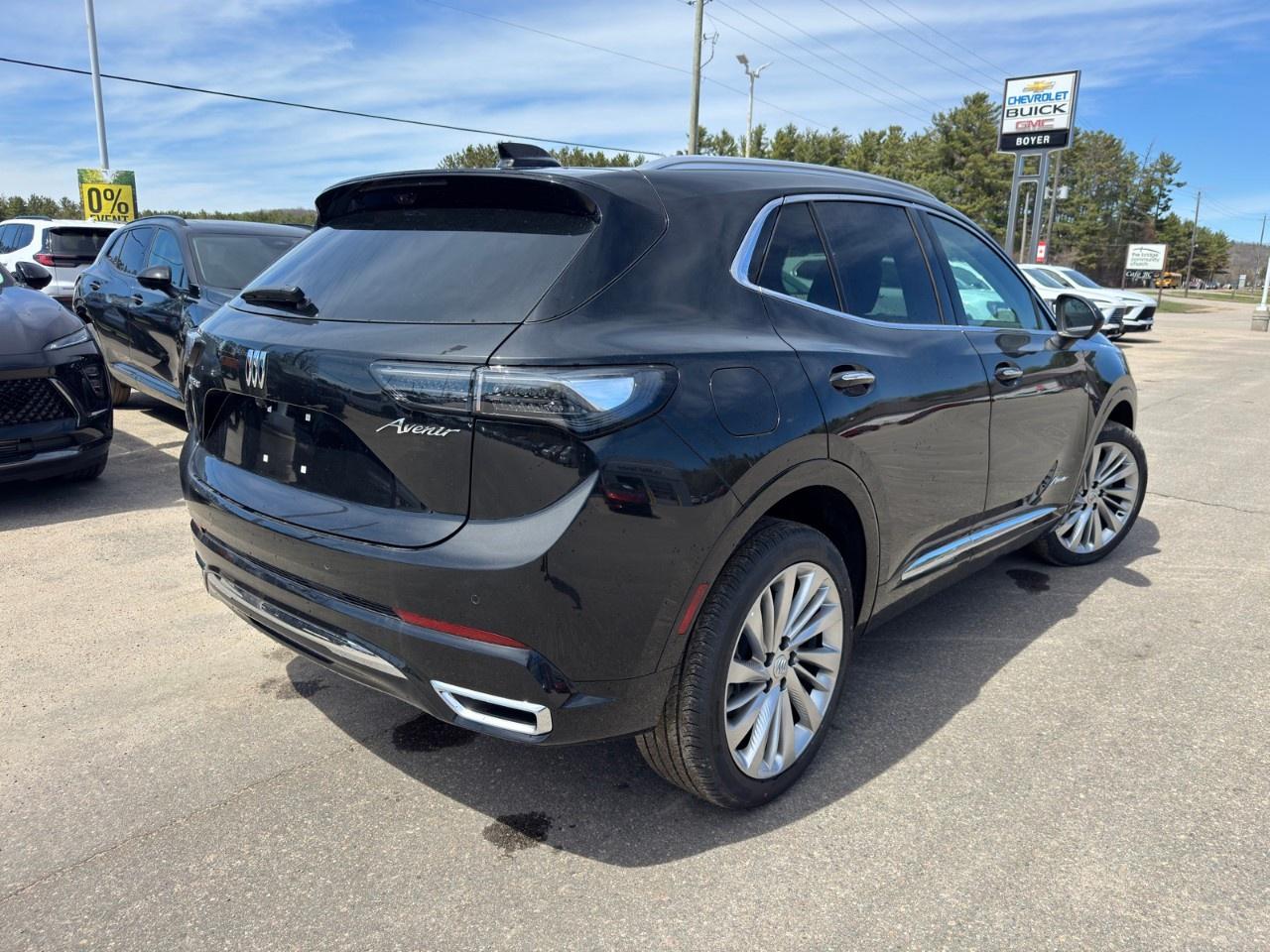 2026 Buick Envision AWD 4dr Avenir Photo4