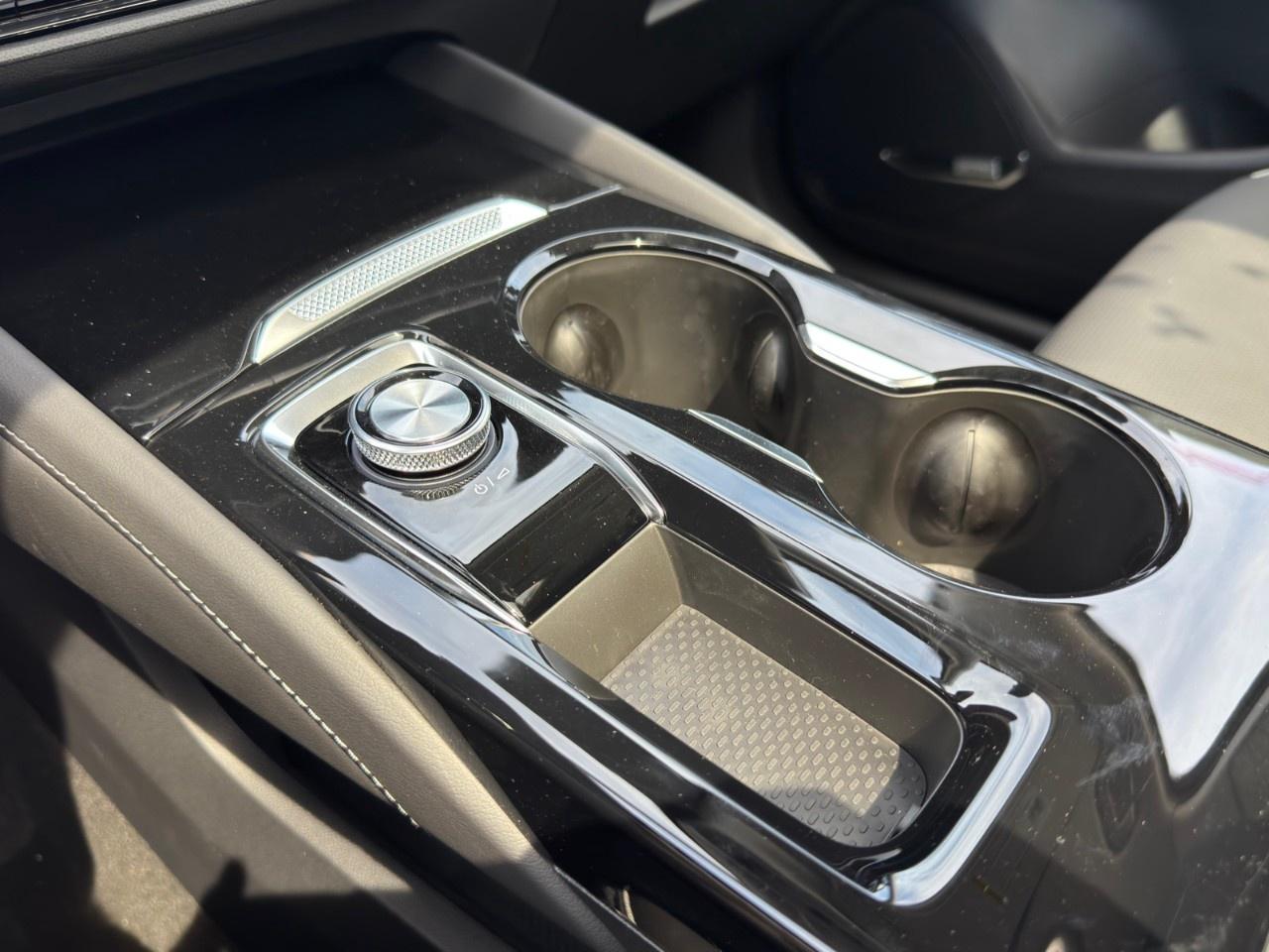 2026 Buick Envision AWD 4dr Avenir Photo