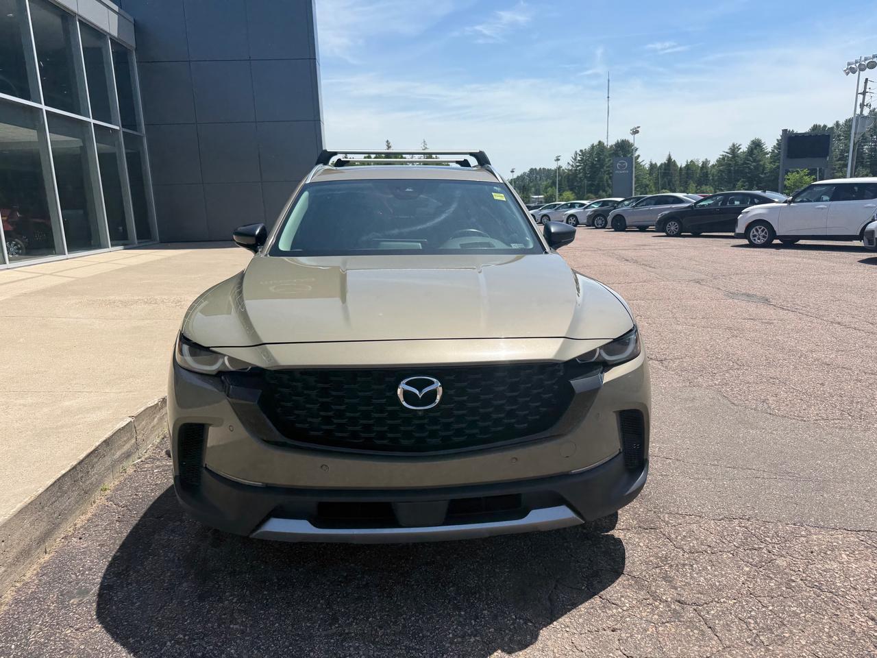 2023 Mazda CX-50 GT w/Turbo 4dr All-Wheel Drive Sport Utility Photo3