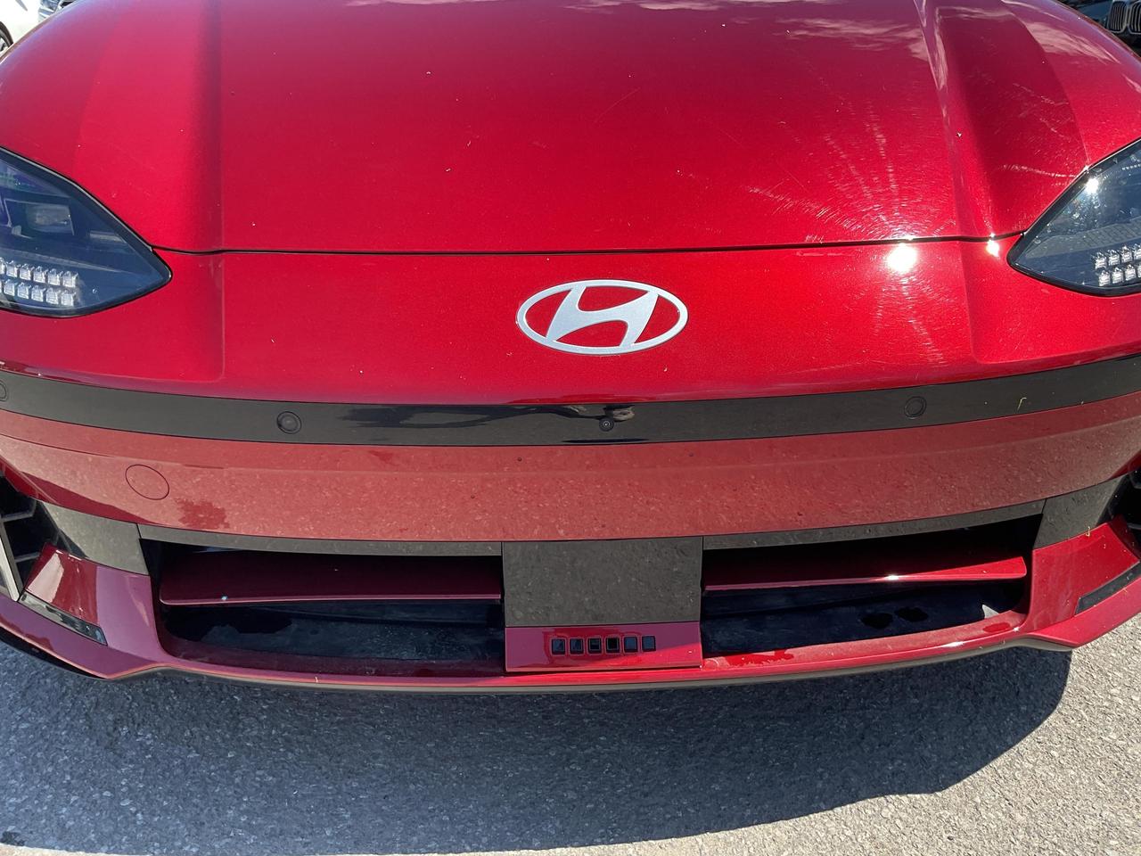 2025 Hyundai IONIQ 6  Photo