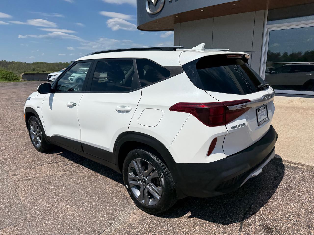 2022 Kia Seltos LX 4dr All-Wheel Drive Photo