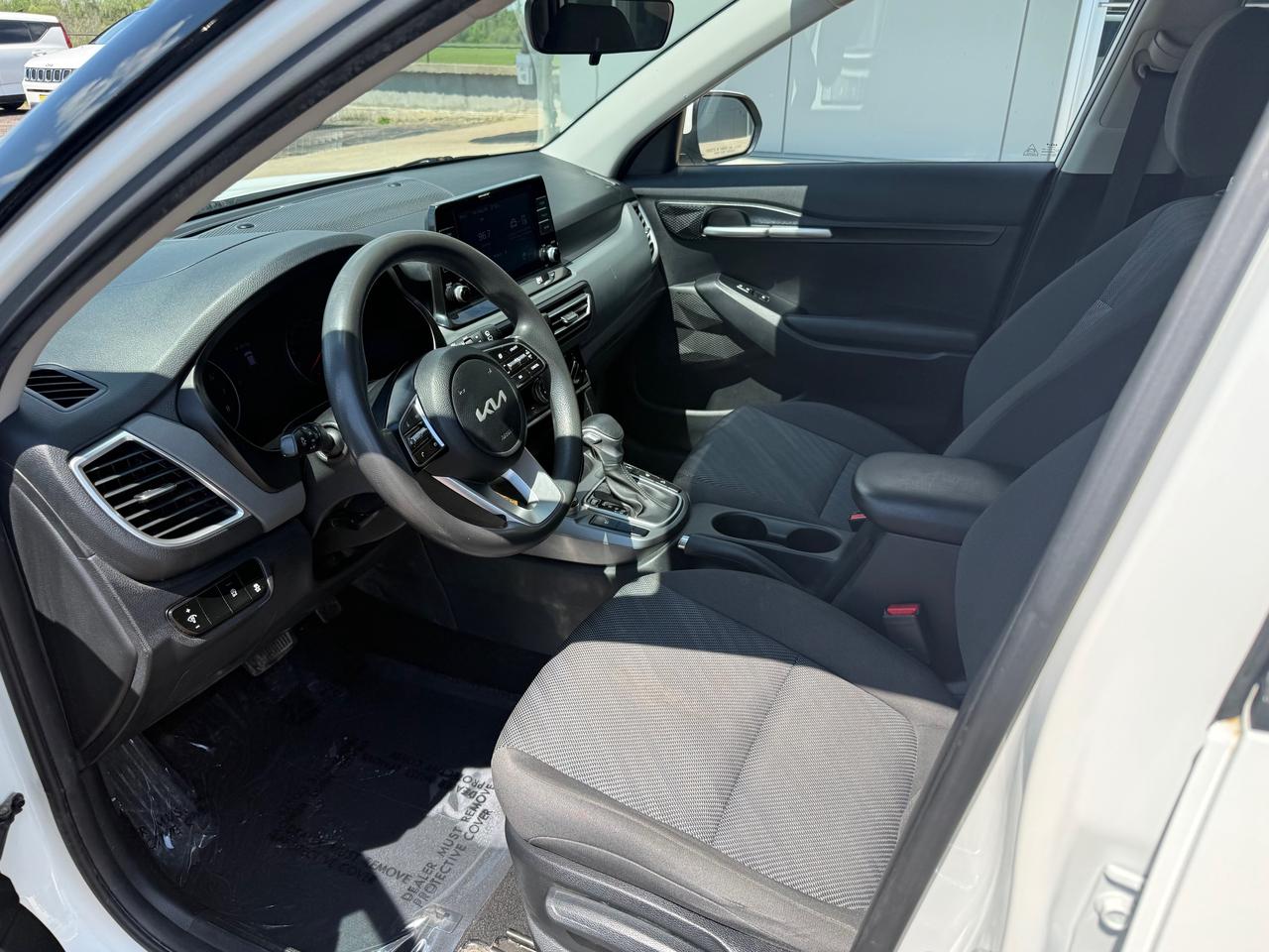 2022 Kia Seltos LX 4dr All-Wheel Drive Photo