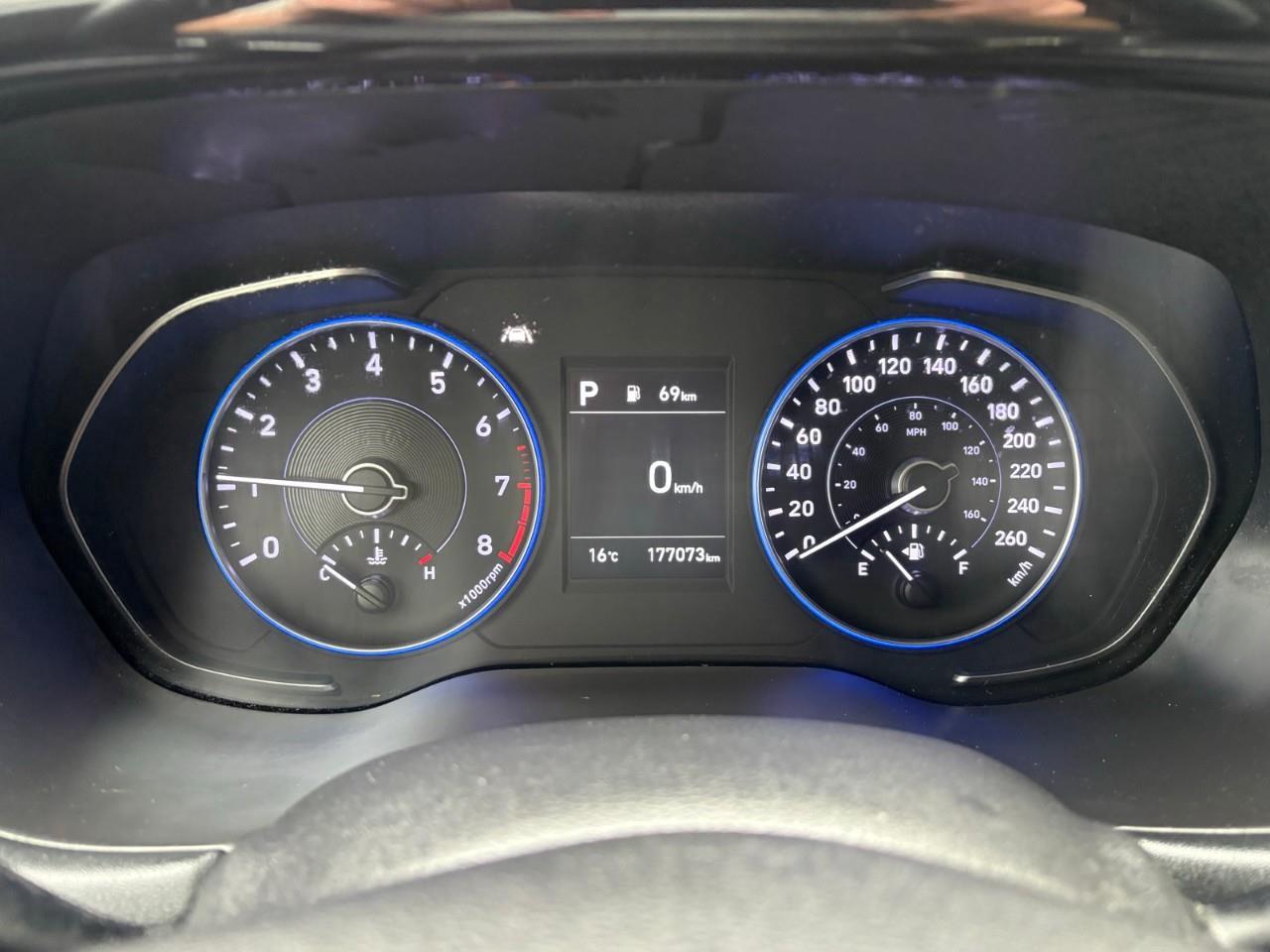 2021 Hyundai PALISADE Essential 4dr Front-Wheel Drive Photo