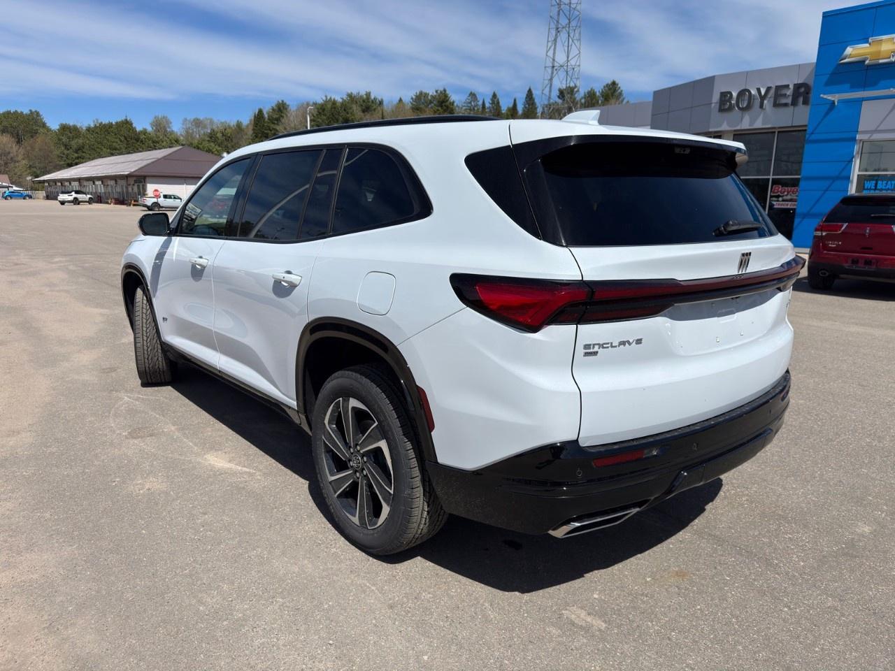 2026 Buick Enclave AWD 4dr Sport Touring Photo