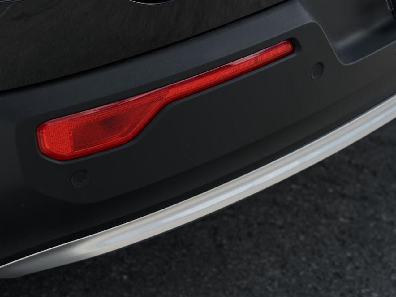2023 Volvo XC40 B5 AWD Plus - Bright Photo