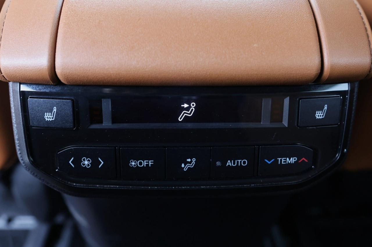 2023 Toyota Highlander PLATINUM-AWD-7PASS-R STARTER/ADAPT CRUISE/360 CAM/ Photo