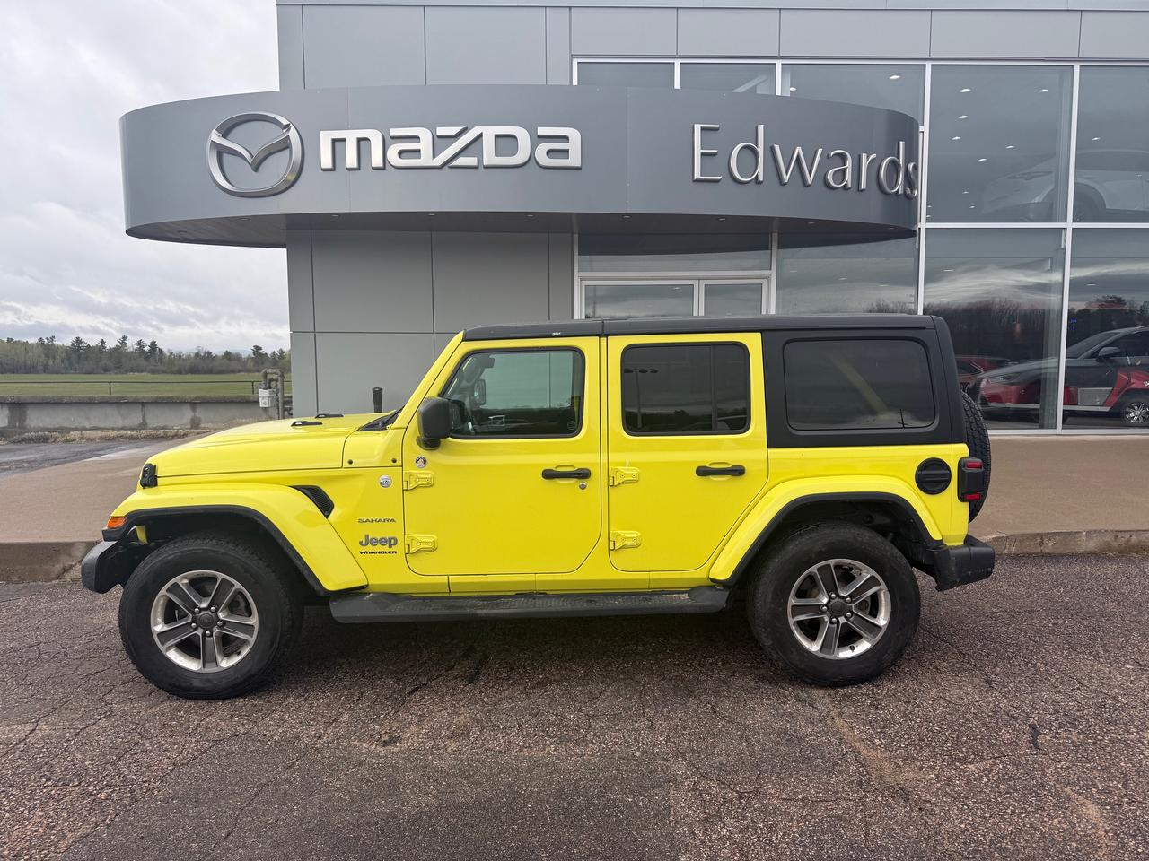 Used 2023 Jeep Wrangler SAHARA 4DR 4X4 for sale in Pembroke, ON