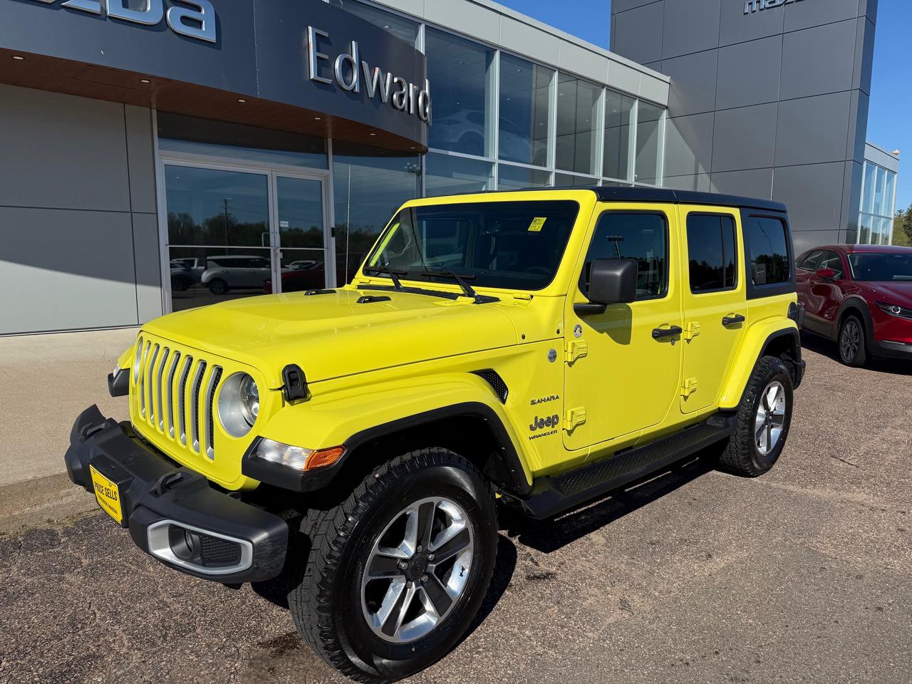 2023 Jeep Wrangler SAHARA 4DR 4X4 Photo