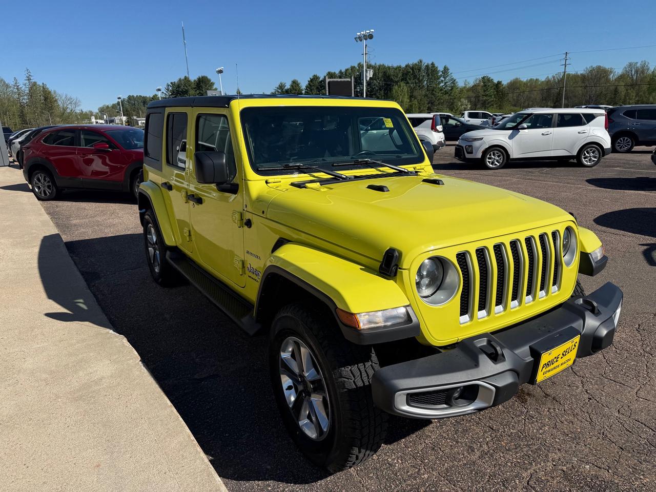 2023 Jeep Wrangler SAHARA 4DR 4X4 Photo