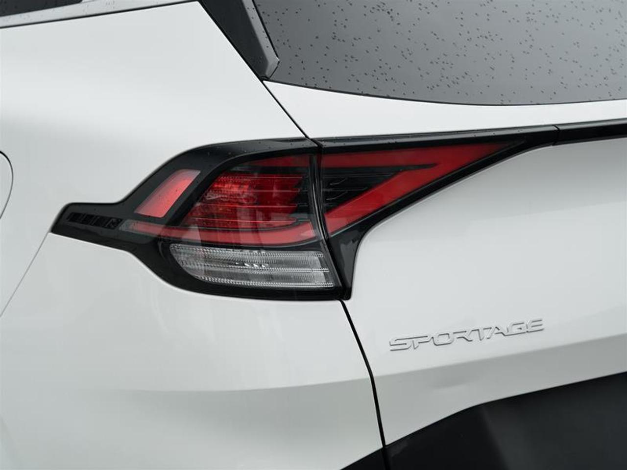 2023 Kia Sportage LX FWD Photo