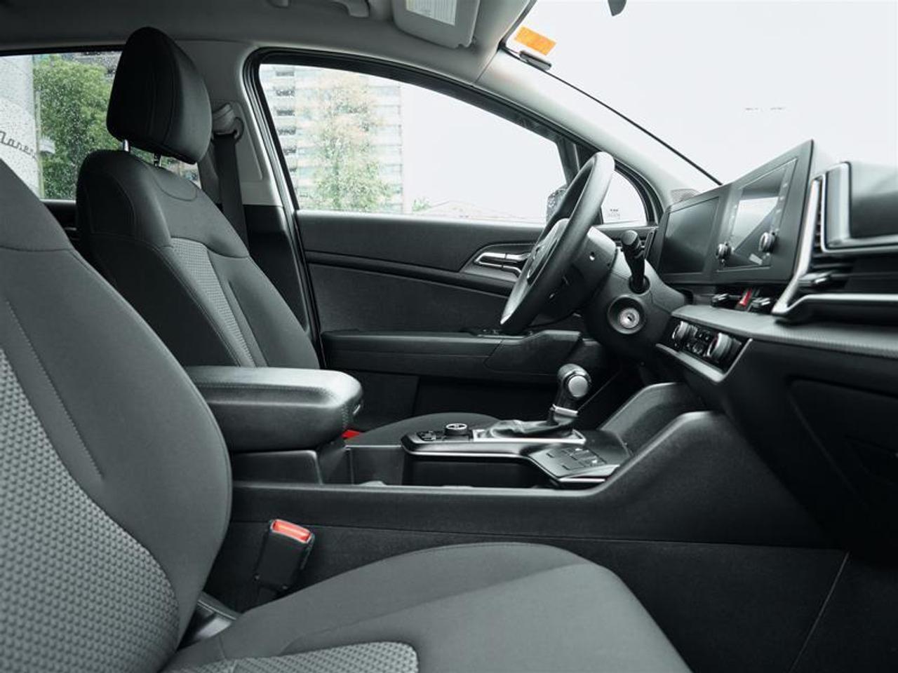 2023 Kia Sportage LX FWD Photo