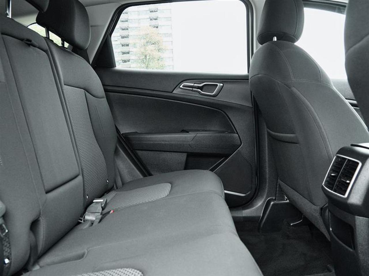 2023 Kia Sportage LX FWD Photo