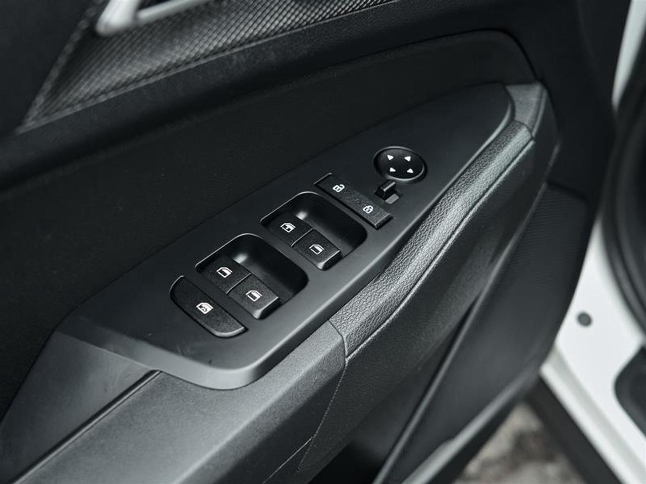 2023 Kia Sportage LX FWD Photo