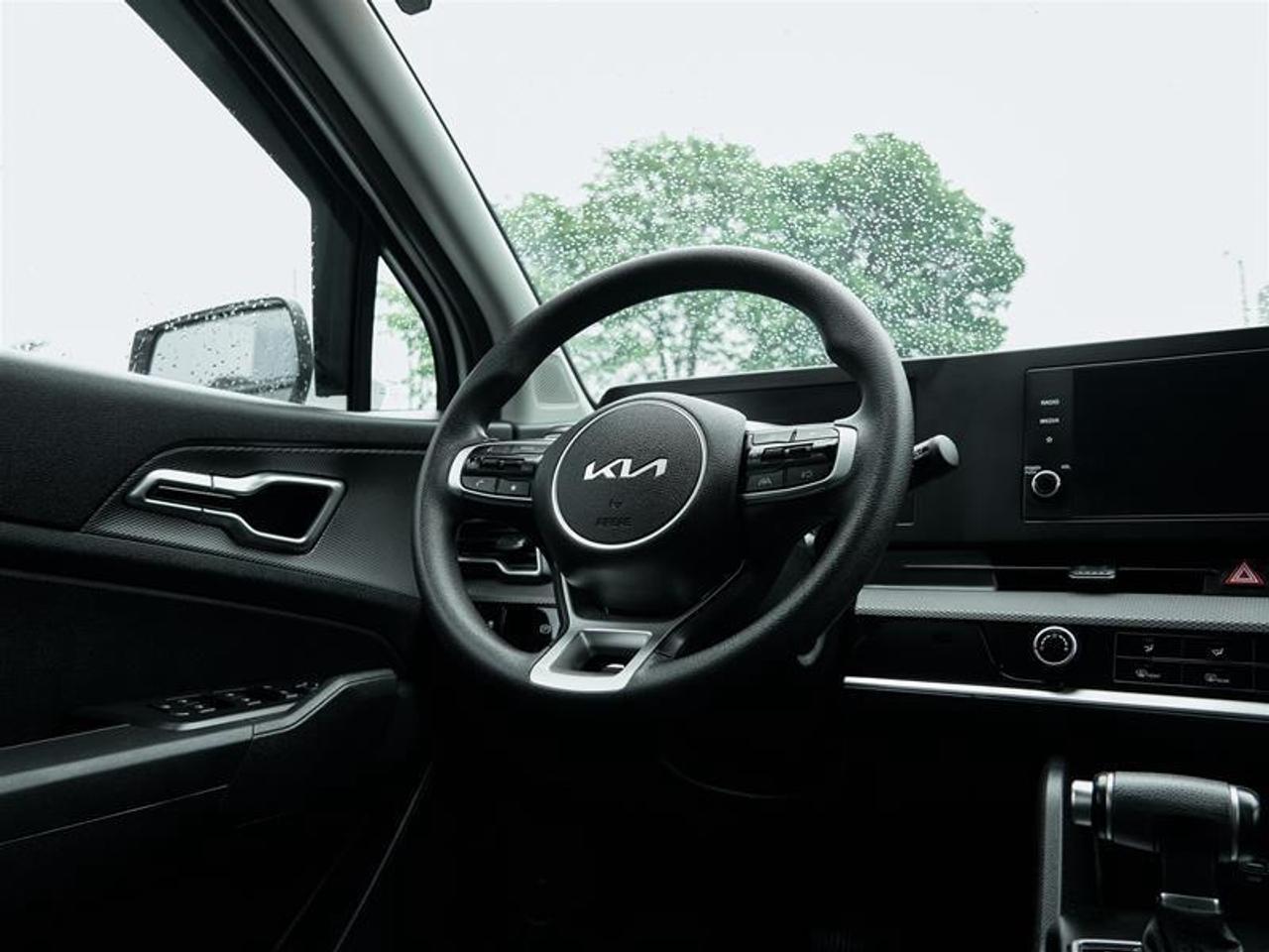 2023 Kia Sportage LX FWD Photo