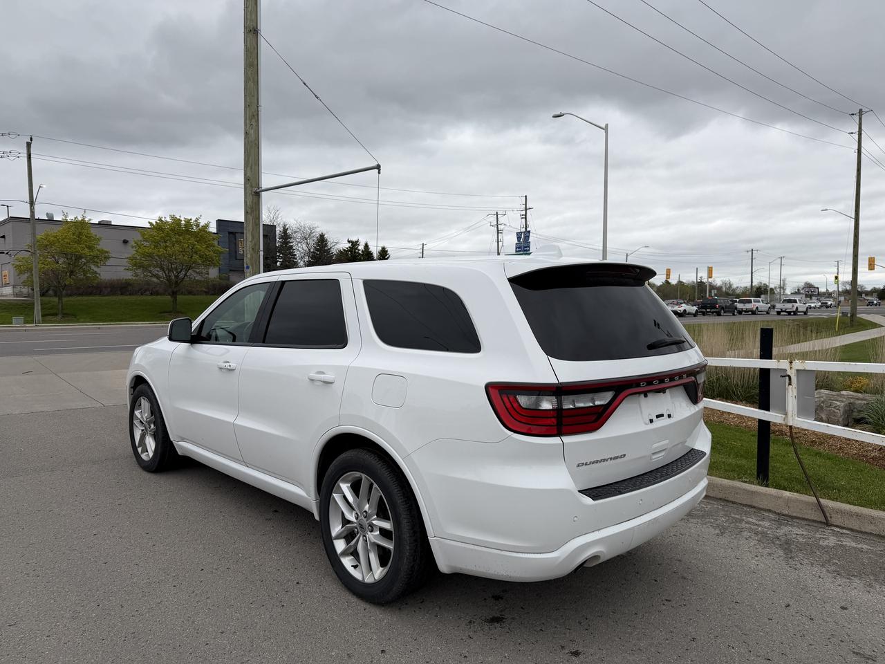 2022 Dodge Durango R-T AWD   NO CLAIMS   REMOTE START   PWR TAILGATE Photo