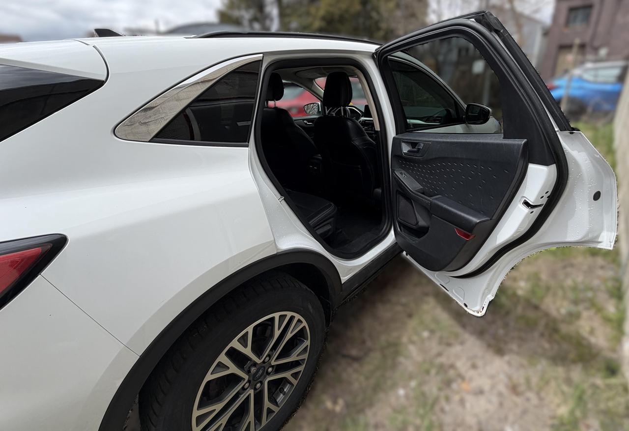 2020 Ford Escape SEL 4dr All-Wheel Drive Photo