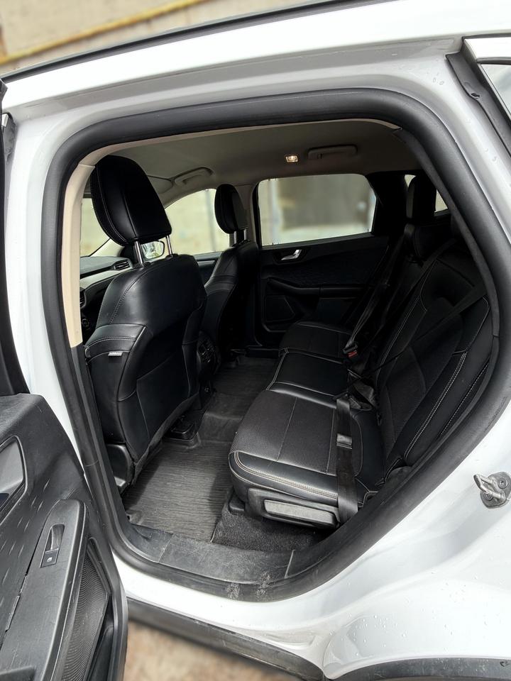 2020 Ford Escape SEL 4dr All-Wheel Drive Photo