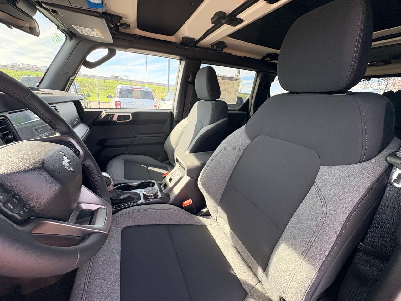 2026 Ford Bronco Big Bend 4dr 4x4 Photo