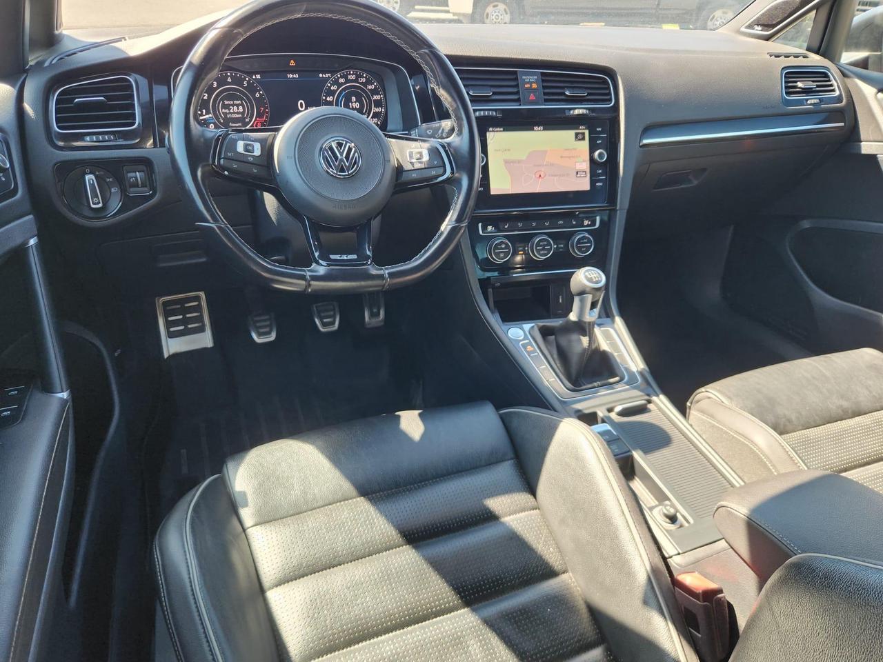 2019 Volkswagen Golf R 2.0 TSI (M6) 4dr All-Wheel Drive 4MOTION Hatchback Photo