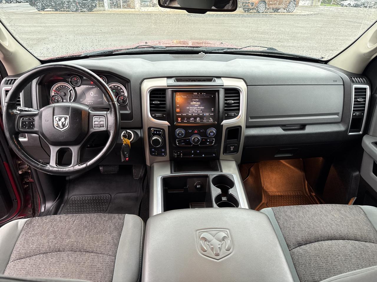 2014 RAM 1500 Big Horn Photo2