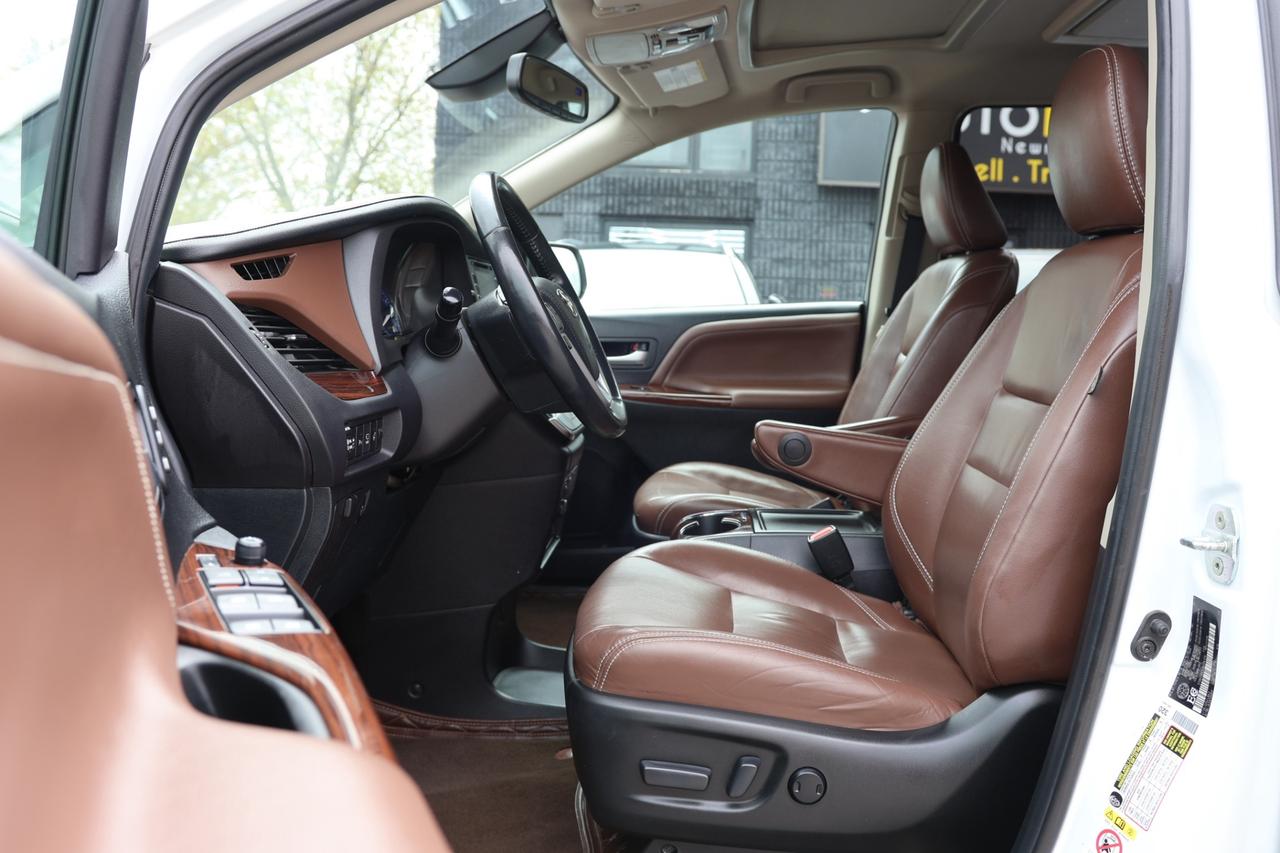 2018 Toyota Sienna LIMITED-AWD-7PASS/NAV/ADAPT CRUISE/BCAM/LEATHER/H Photo