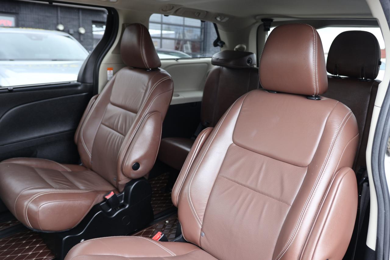 2018 Toyota Sienna LIMITED-AWD-7PASS/NAV/ADAPT CRUISE/BCAM/LEATHER/H Photo