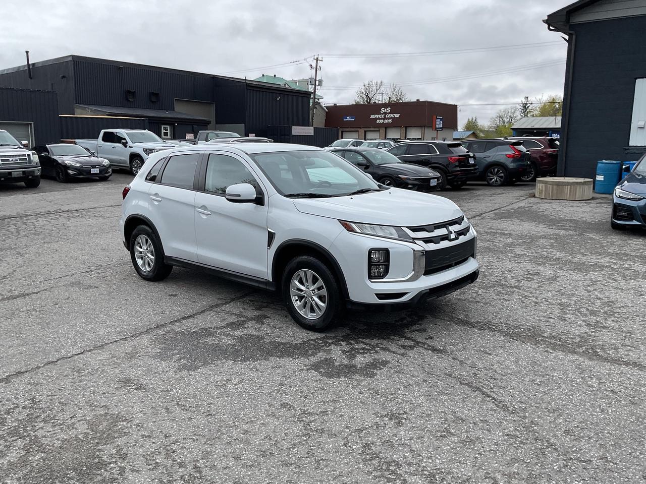 2024 Mitsubishi RVR  Photo