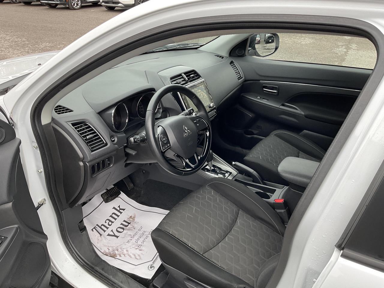 2024 Mitsubishi RVR  Photo