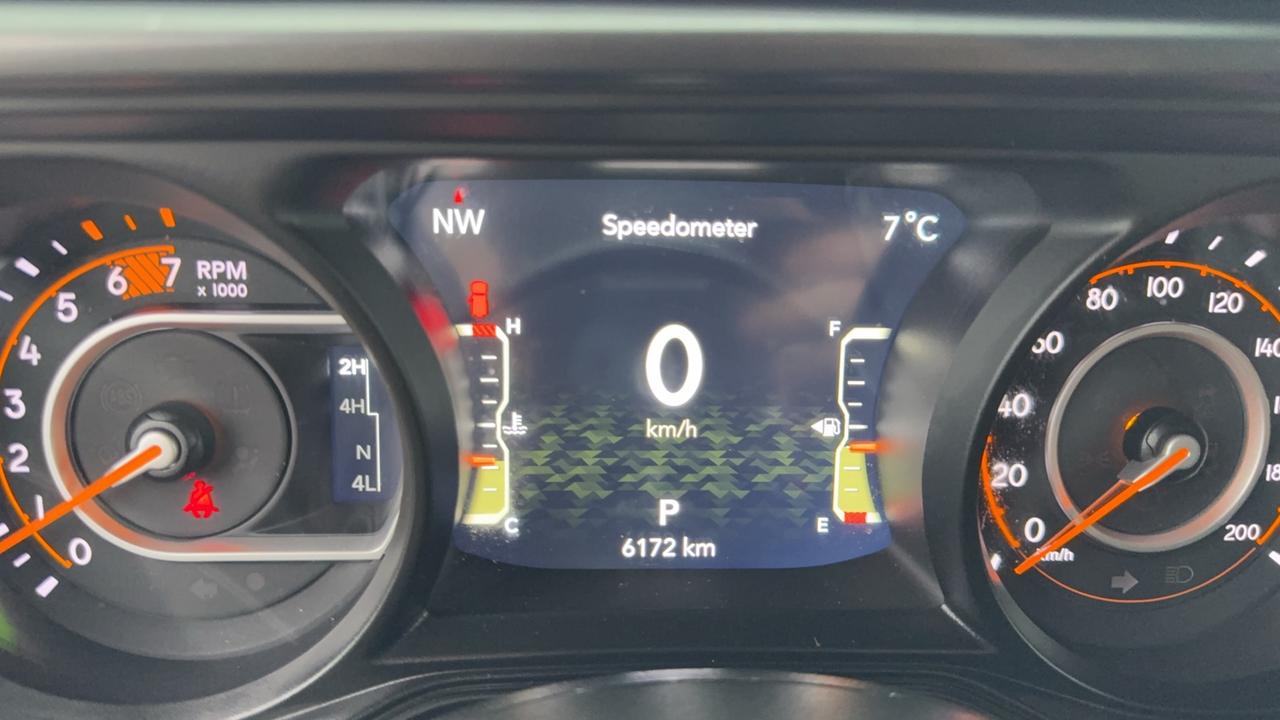 2025 Jeep Wrangler Sport S Photo