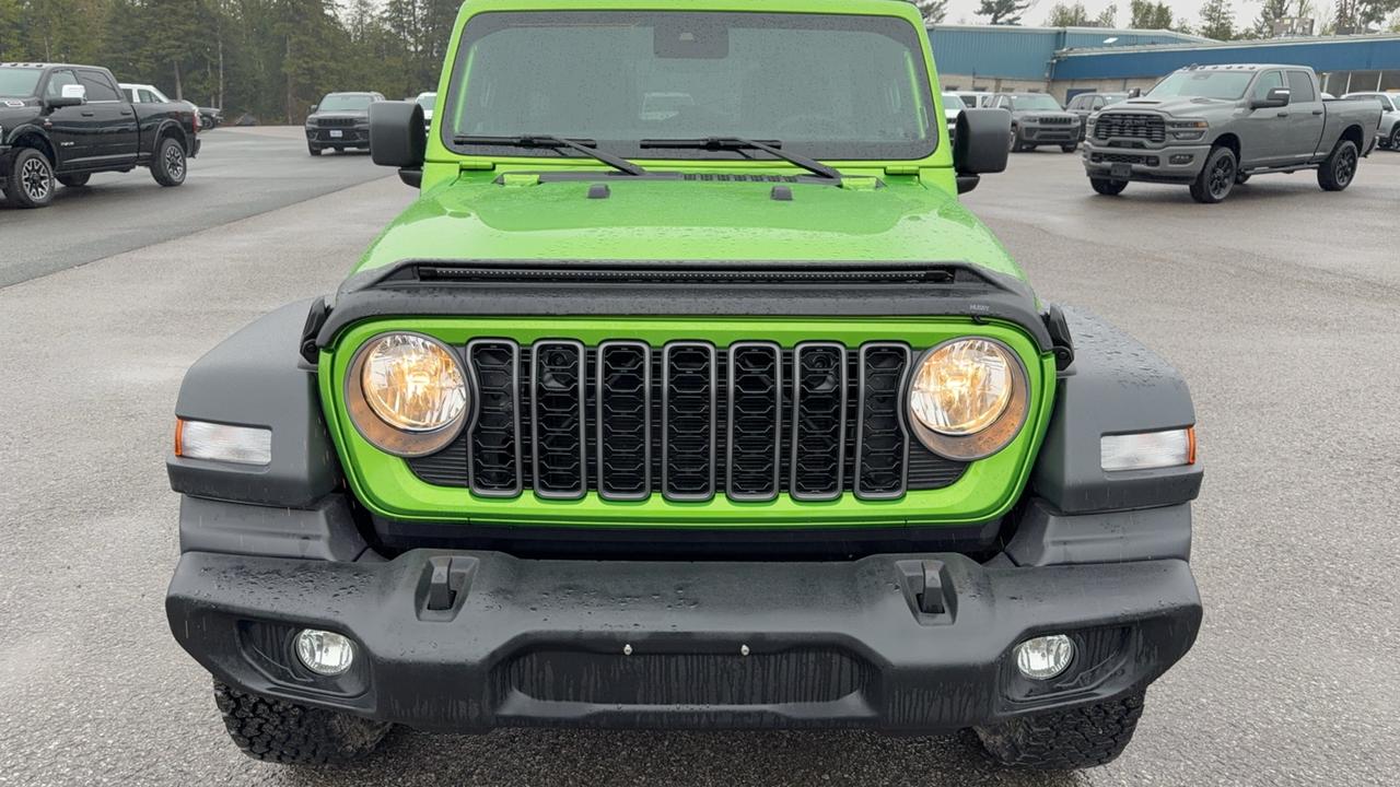 2025 Jeep Wrangler Sport S Photo
