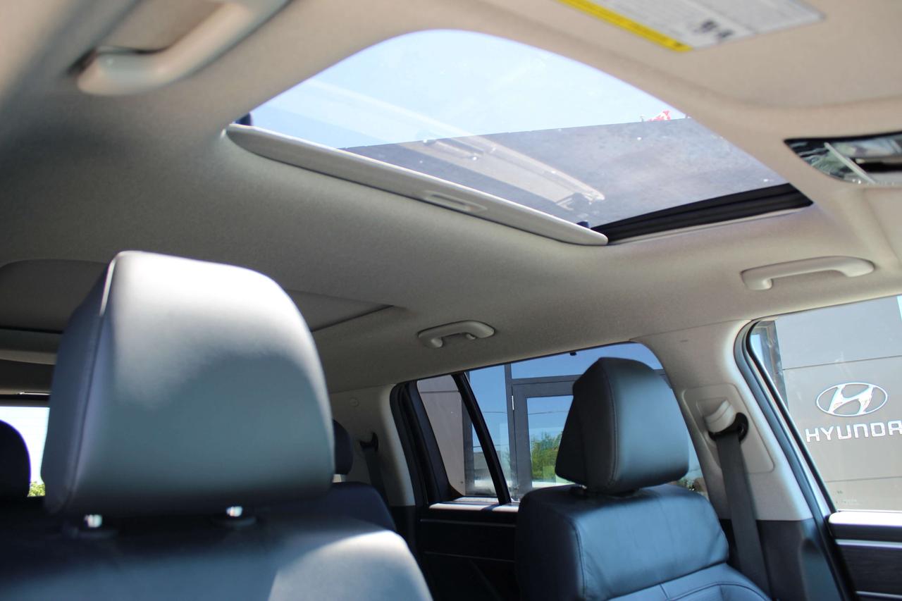 2024 Hyundai Santa Fe LUXURY AWD Photo
