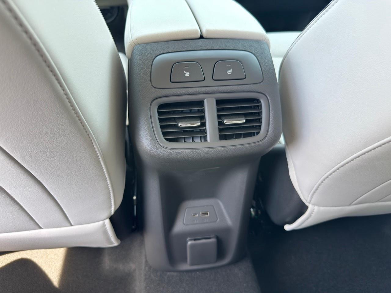 2026 Buick Envision AWD 4dr Avenir Photo
