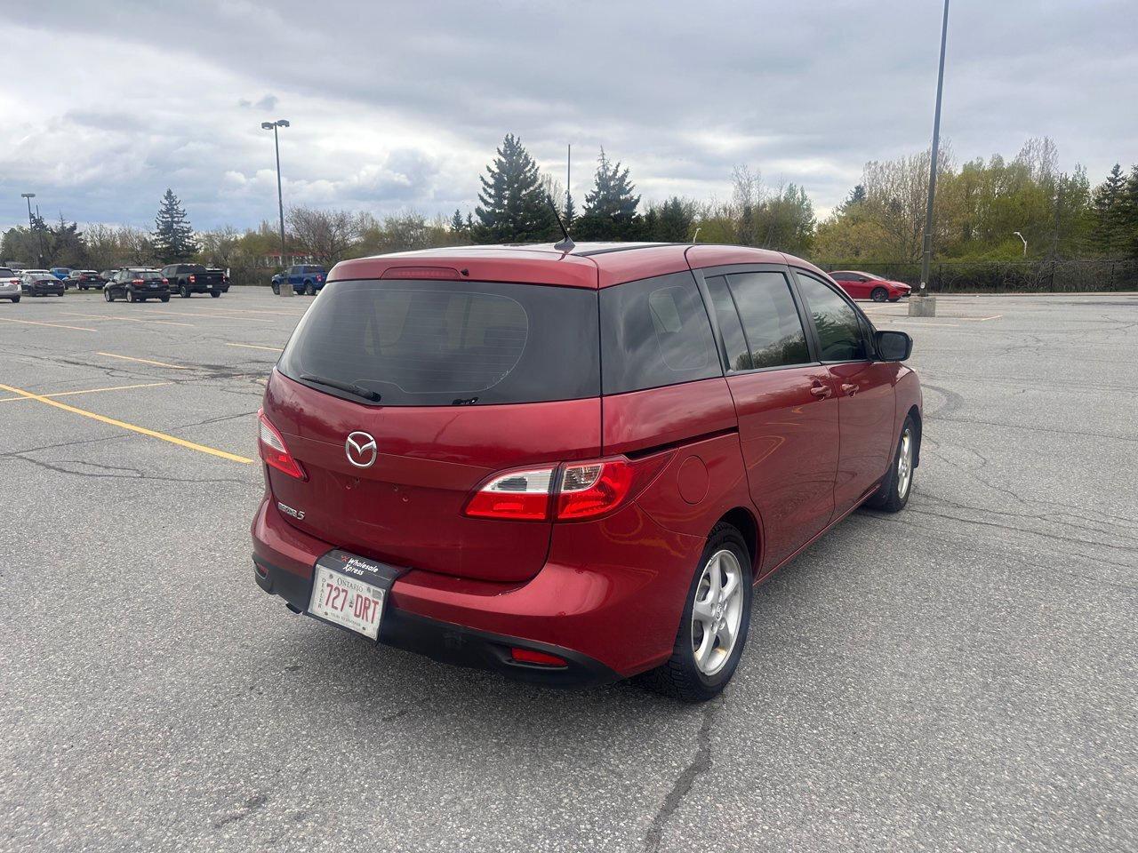 2015 Mazda MAZDA5 Touring Photo4