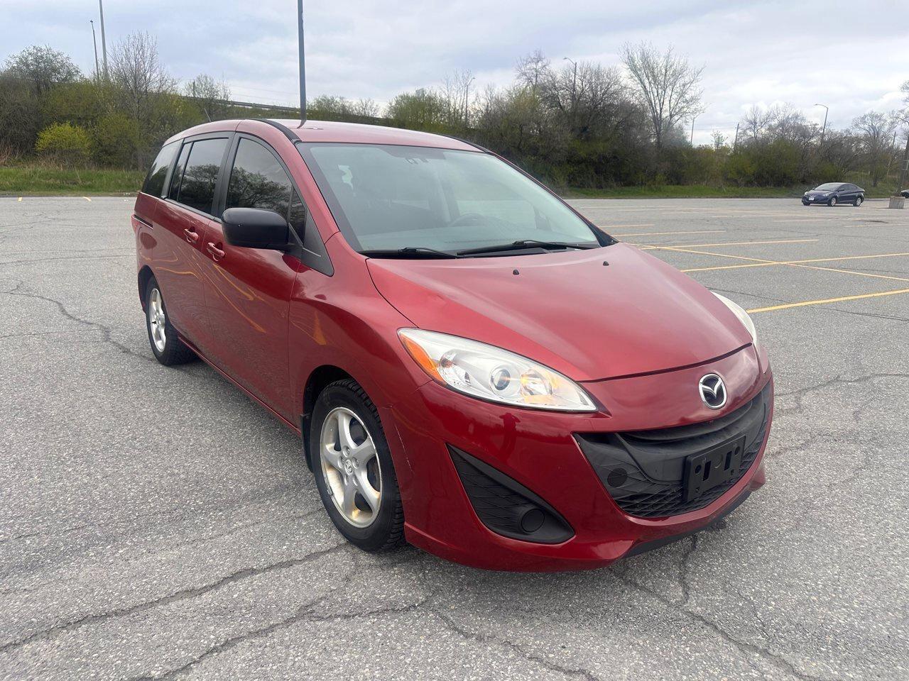 2015 Mazda MAZDA5 Touring Photo