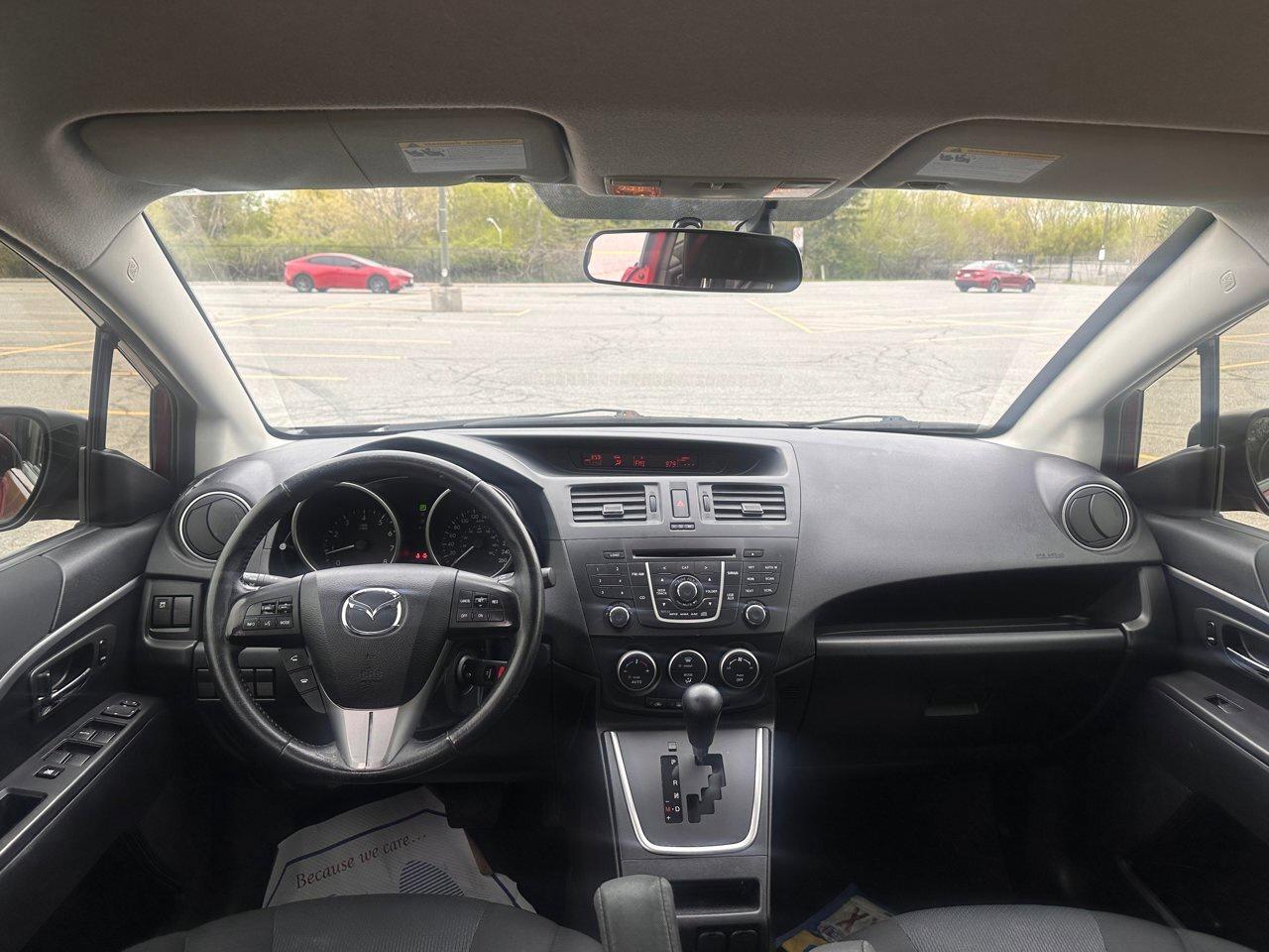 2015 Mazda MAZDA5 Touring Photo